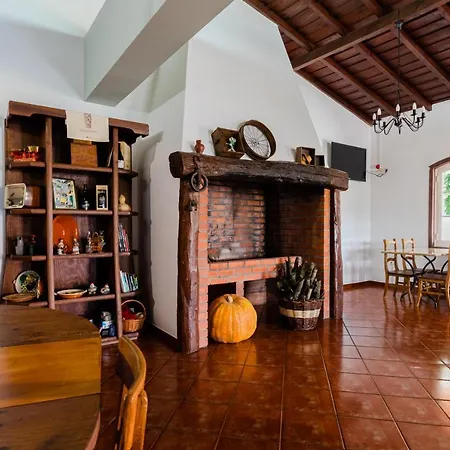 בית הארחה Patio Da Figueira