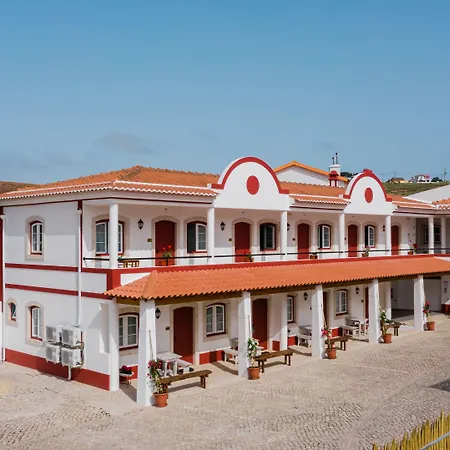 Patio Da Figueira בית הארחה