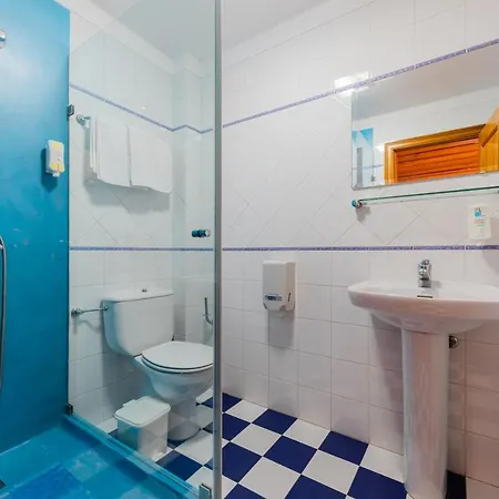 Patio Da Figueira בית הארחה