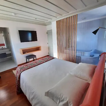 Pensión Pátio Da Figueira 3*