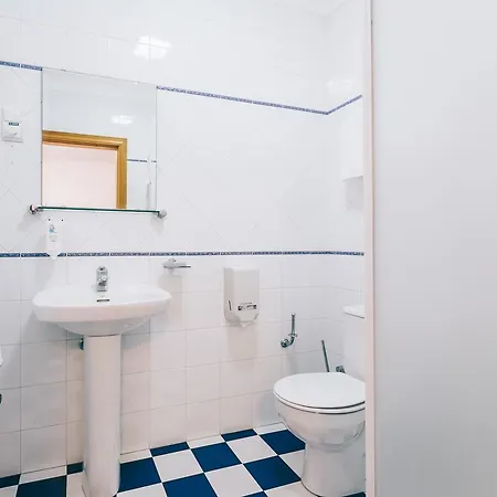 Pátio Da Figueira Pensión 3*