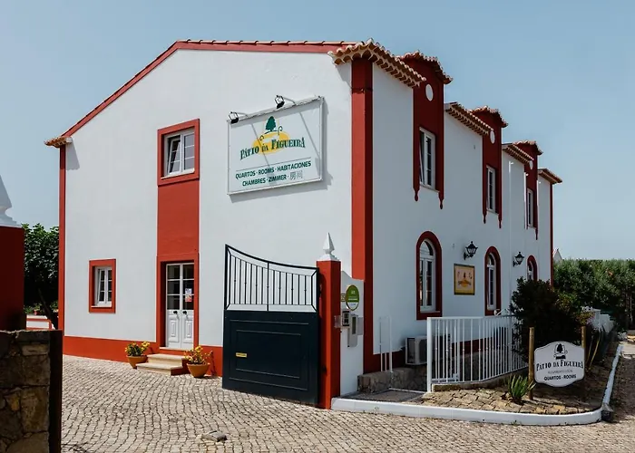 Patio Da Figueira 招待所 3*